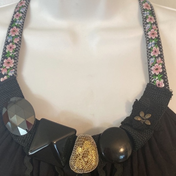 NWT Vintage Rampage Embellished Halter Top size L - Picture 6 of 13